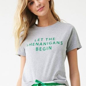 Forever 21 Tee Size XS